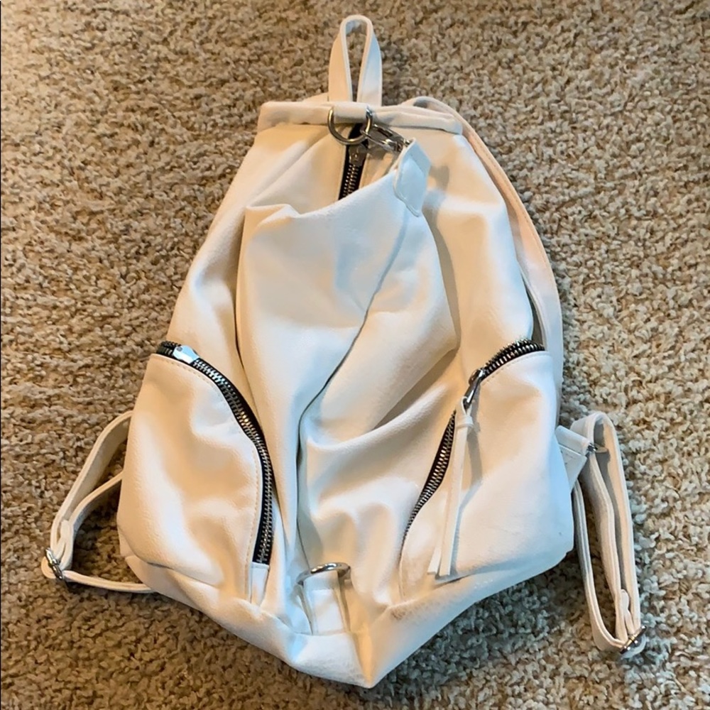 Crown Vintage White Faux Leather Backpack